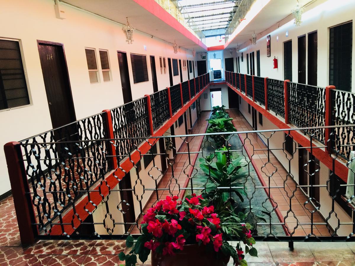 Hotel Maria De Lourdes Tuxtepec Kültér fotó